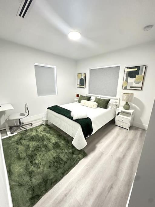 Modern House In The Heart Of Miami Apartman Kültér fotó